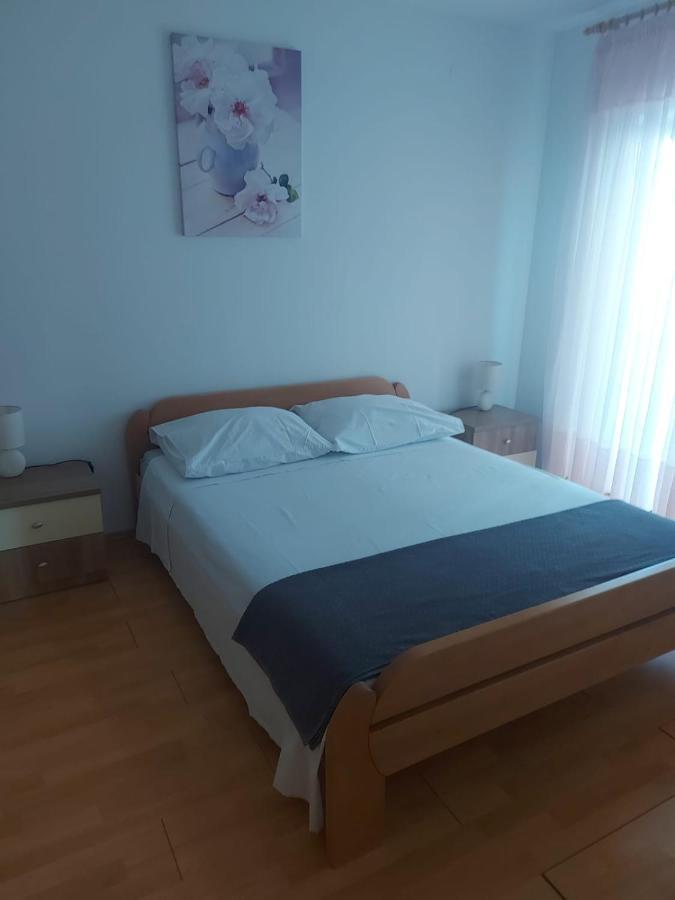 Apartmani Ciklic Dobropoljana 外观 照片